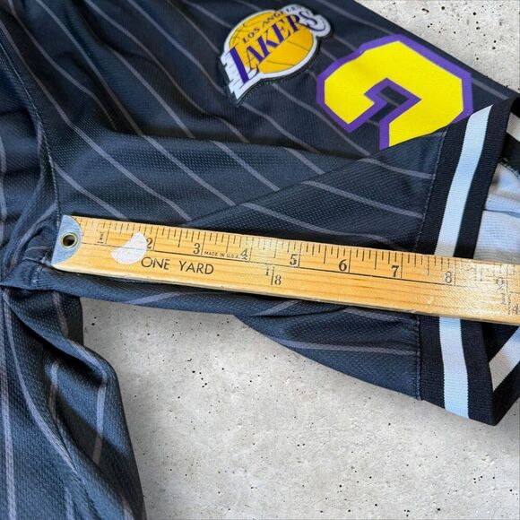 Los Angeles Lakers 23 Black Pinstripe NBA Shorts Men’s Small Elastic Waist - Picture 8 of 9